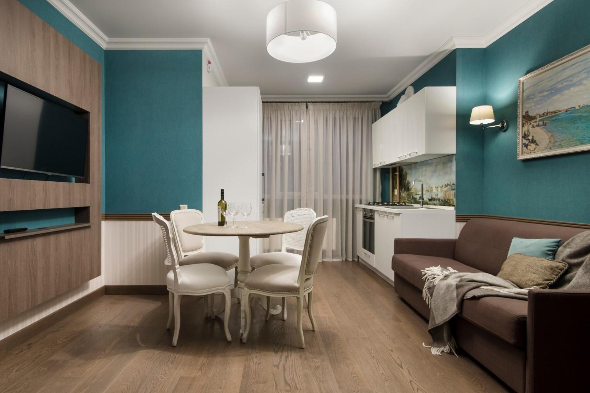 צ'יסינאו Zentrum Hotel מראה חיצוני תמונה